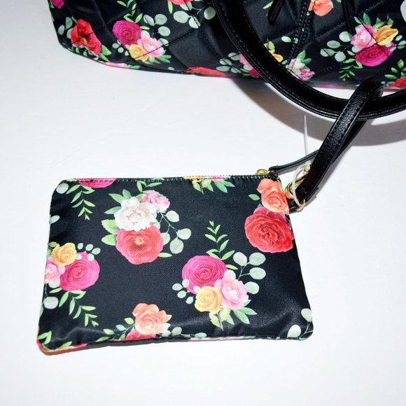Nwt Betsey Johnson Quilted Tote Bag & Wristlet Set - Picture 10 of 10